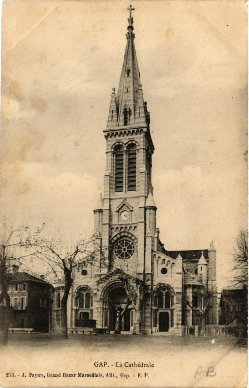 Carte postale ancienne Gap - La Cathedrale à Gap