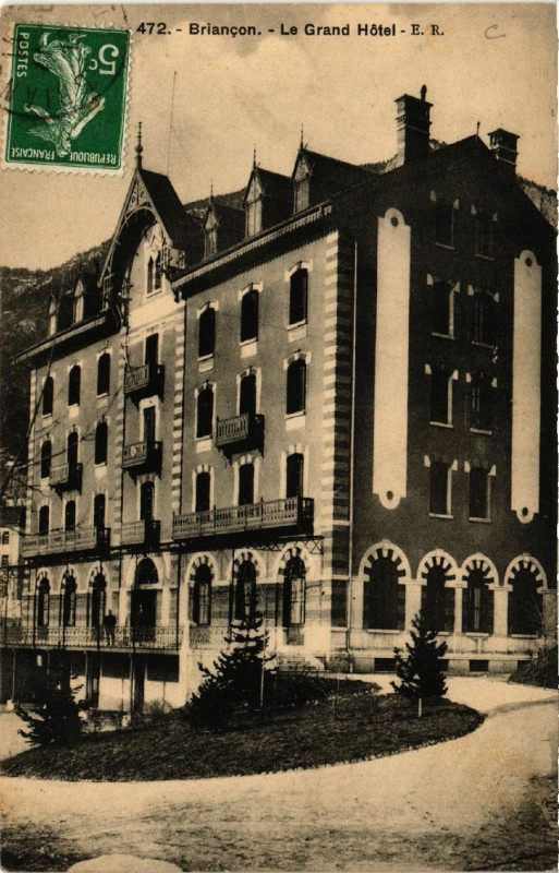 Carte postale ancienne Briancon - Le Grand Hotel à Briançon
