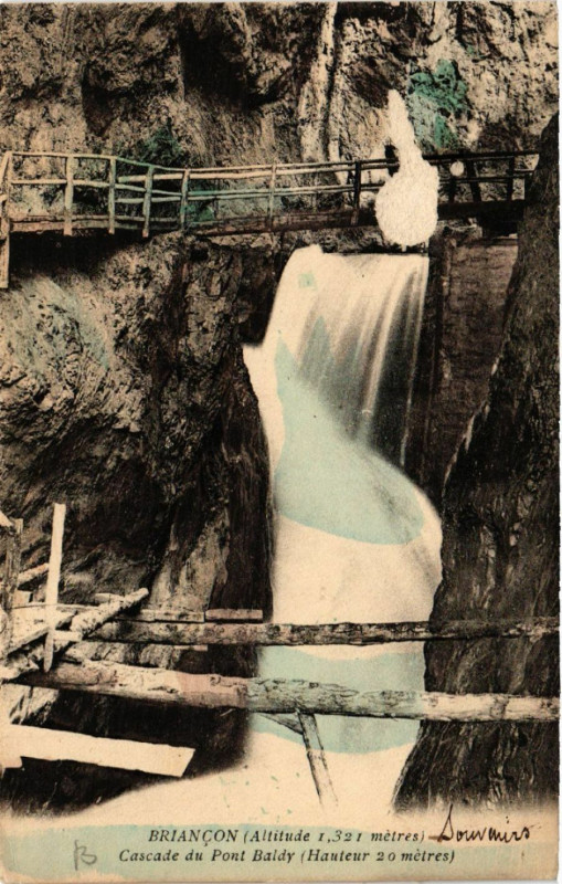 Carte postale ancienne Briancon - Cascade du Pont Baldy à Briançon