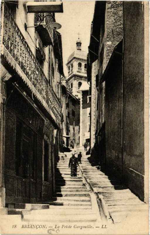 Carte postale ancienne Briancon - La Petite Gargouille à Briançon