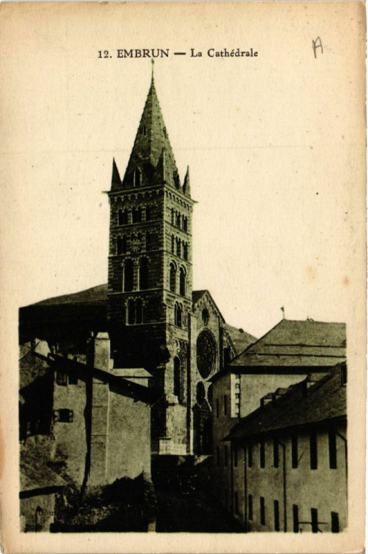 Carte postale ancienne Embrun - La Cathedrale à Embrun