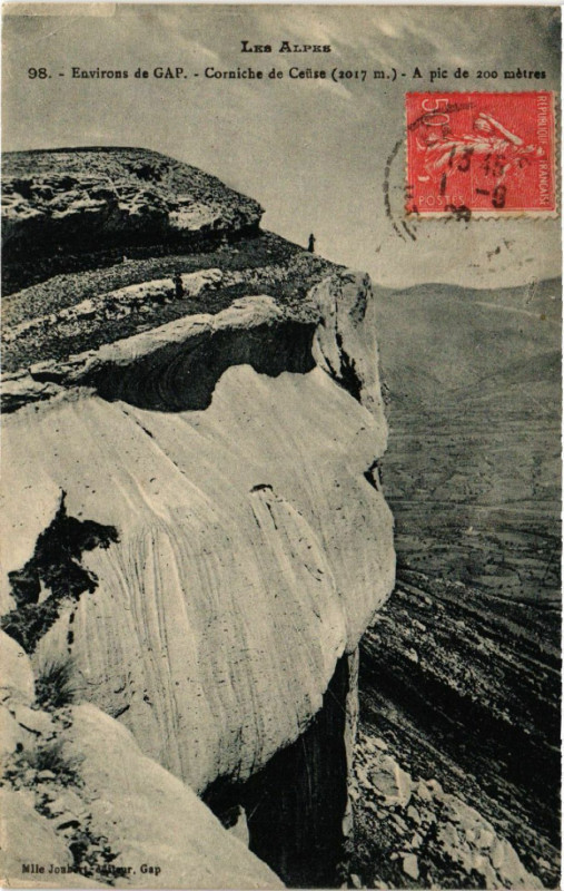 Carte postale ancienne Environs de Gap - Corniche de Ceuse à Gap
