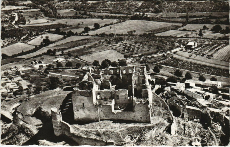 Carte postale ancienne Greoux-les-Bains - Vue aérienne à Gréoux-les-Bains