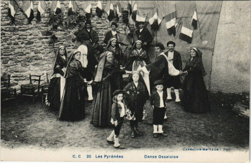 Carte postale ancienne Danse Ossaloise