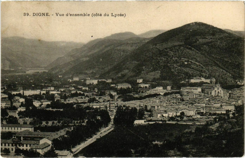 Carte postale ancienne Digne Vue de Digne