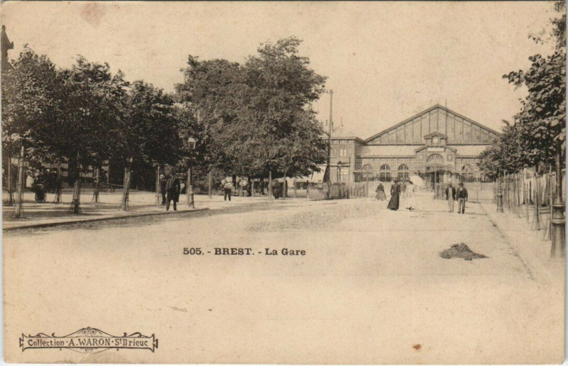 Carte postale ancienne Brest - La Gare à Brest