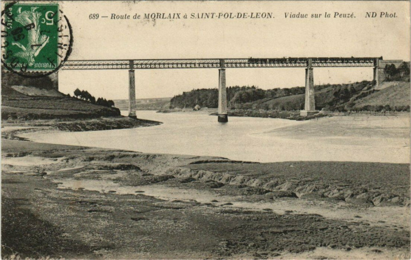 Carte postale ancienne Route de Morlaix a Saint-Pol-de-Leon à Morlaix