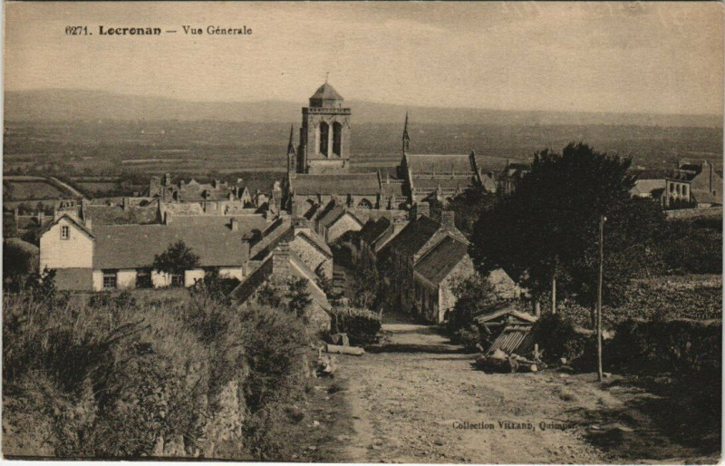 Carte postale ancienne Locronan - Vue générale à Locronan