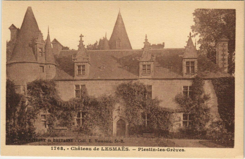 Carte postale ancienne Plestin-les-Greves Chateau de Lesmaes