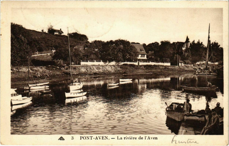 Carte postale ancienne Pont Aven- La riviere de l'Aven France à Pont-Aven