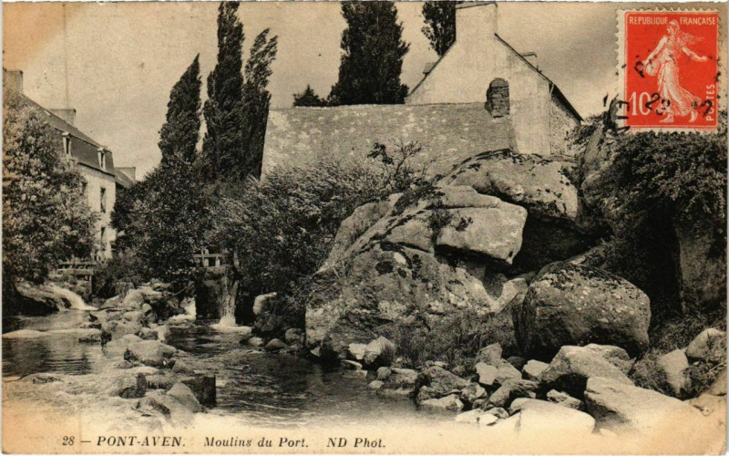 Carte postale ancienne Pont Aven- Moulins du Port France à Pont-Aven