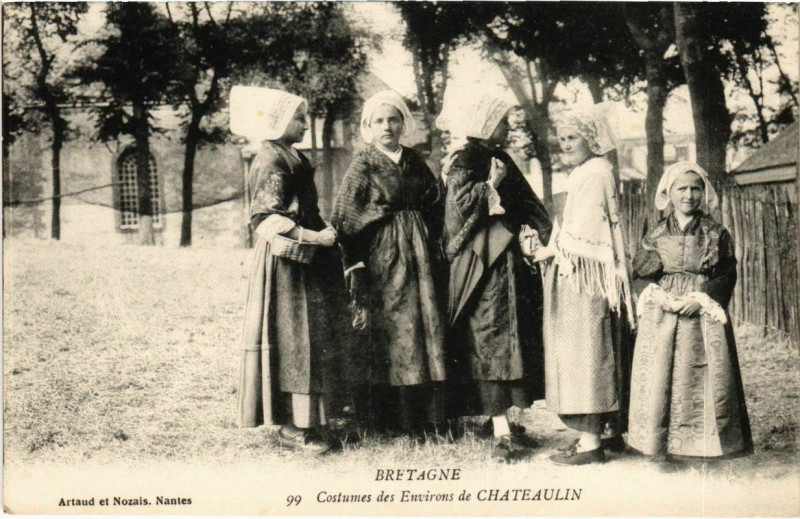Carte postale ancienne Costumes des Environs de Chateaulin - Folklore à Châteaulin