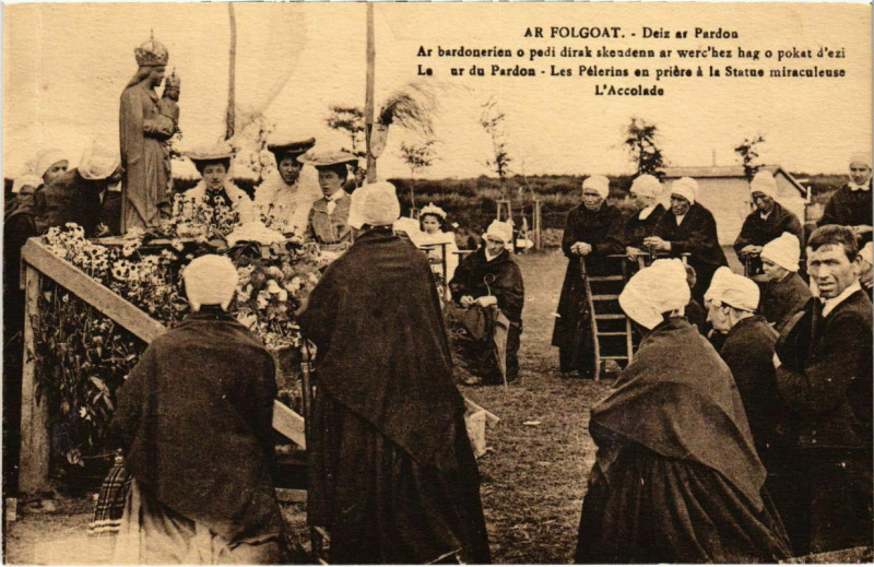 Carte postale ancienne Ar Folgoat - Deiz ar Pardon - Folklore
