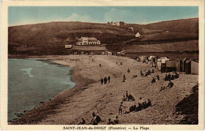 Carte postale ancienne Saint-Jean-du-Doigt - La Plage à Saint-Jean-du-Doigt