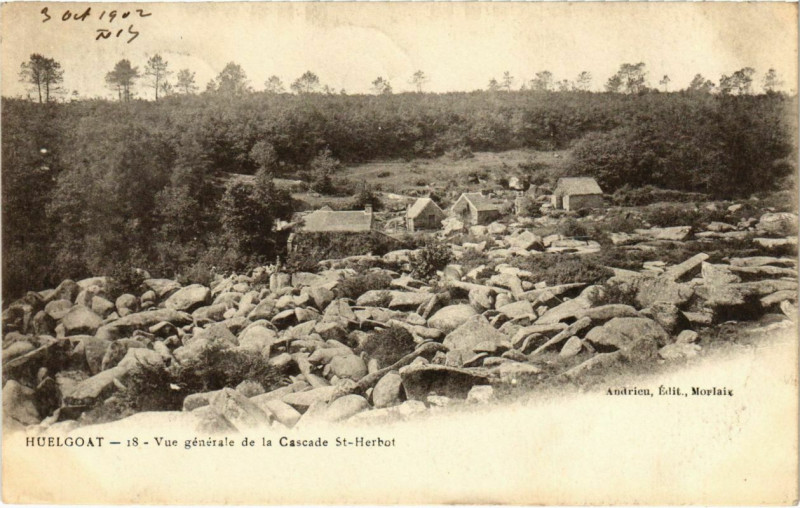 Carte postale ancienne Huelgoat- vue generale de la Cascade St Herbot France à Huelgoat