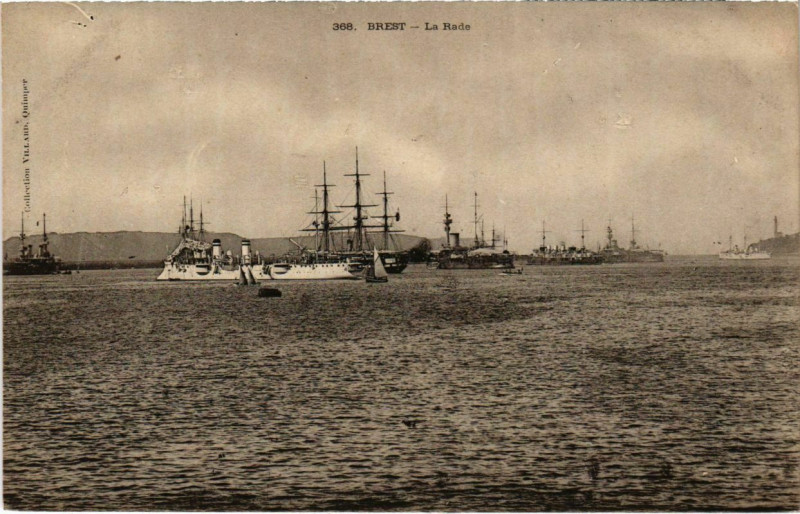 Carte postale ancienne Brest- La Rade France à Brest