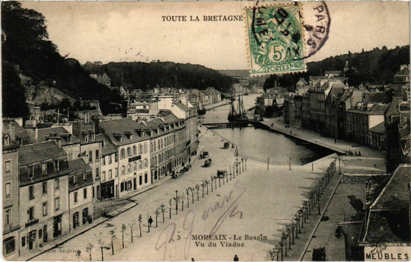 Carte postale ancienne Morlaix- Le Bassin, Vu du Viaduc France à Morlaix