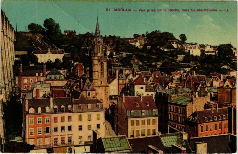 Carte postale ancienne Morlaix Vue de La Roche vers St-Mélaine à Morlaix