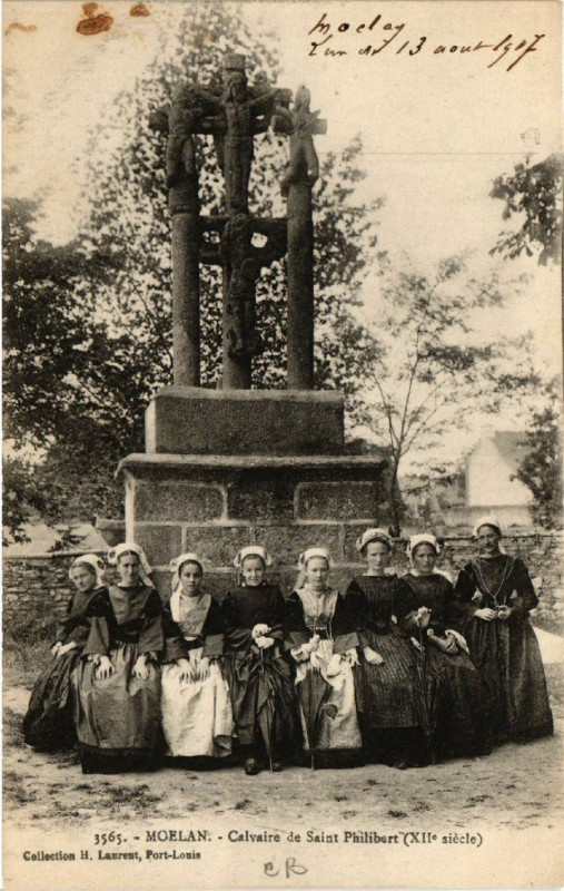 Carte postale ancienne Morlan - Calvaire de Saint-Philibert (Xii siécle)
