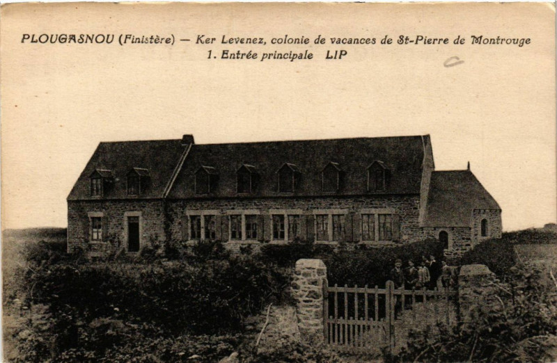 Carte postale ancienne Plougasnou (Finistere) - Ker Levenez colonie de vacances de St-... à Plougasnou