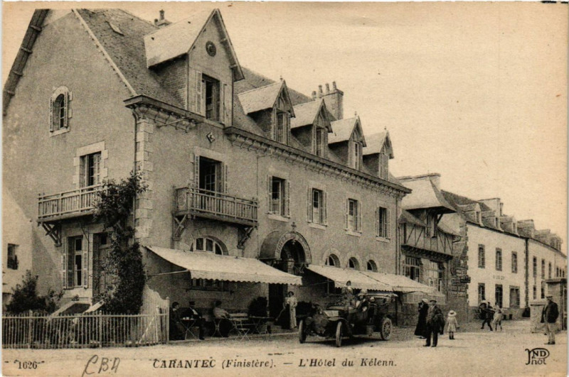 Carte postale ancienne Carantec (Finistere) - L'Hotel du Kélenn à Carantec