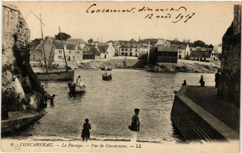 Carte postale ancienne Concarneau - Le Passage - Vue de Concarneau à Concarneau