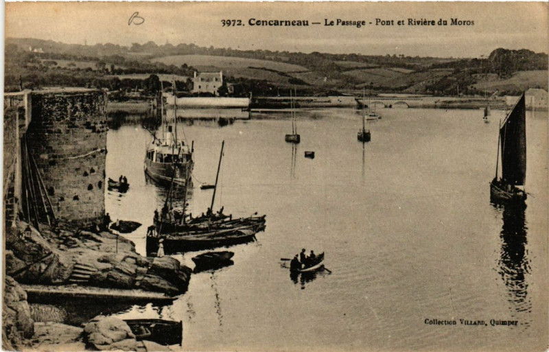 Carte postale ancienne Concarneau - Le Passage - Pont et Riviere du Moros à Concarneau