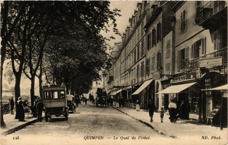 Carte postale ancienne Quimper - Le Quai de l'Odet à Quimper