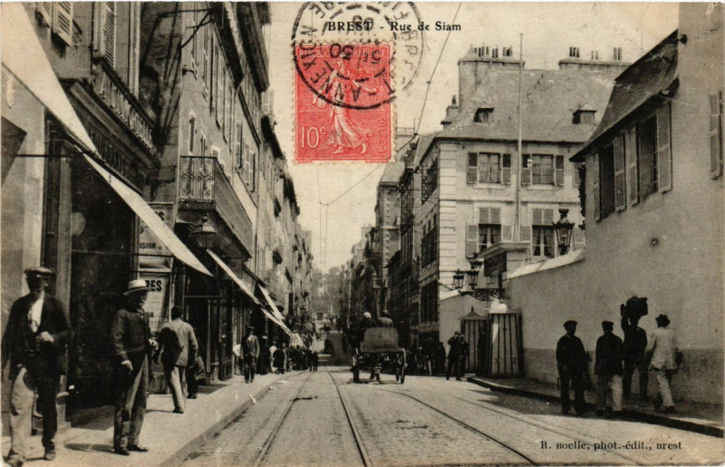 Carte postale ancienne Brest - Rue de Siam à Brest