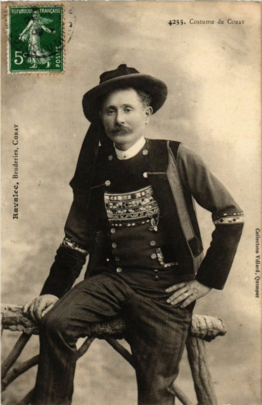 Carte postale ancienne Costume de Coray à Coray