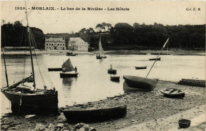 Carte postale ancienne Morlaix - Le bas de la Riviere Les Hotels à Morlaix