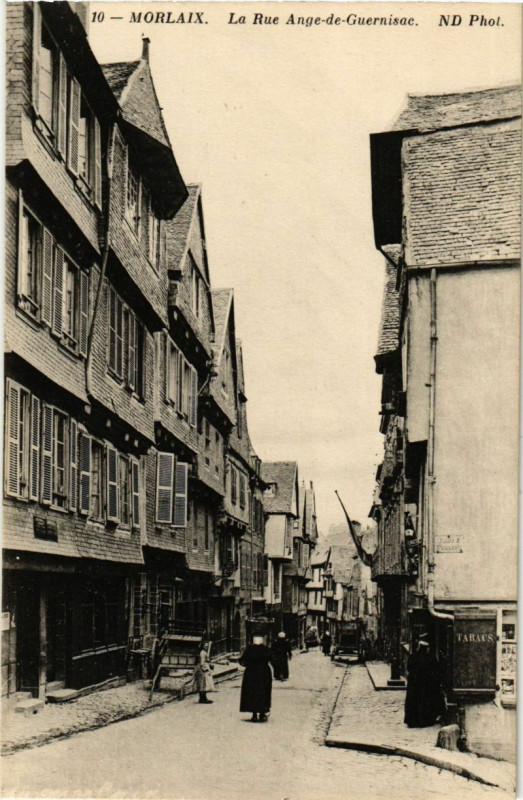 Carte postale ancienne Morlaix - La Rue Ange-de-Guernisac à Morlaix
