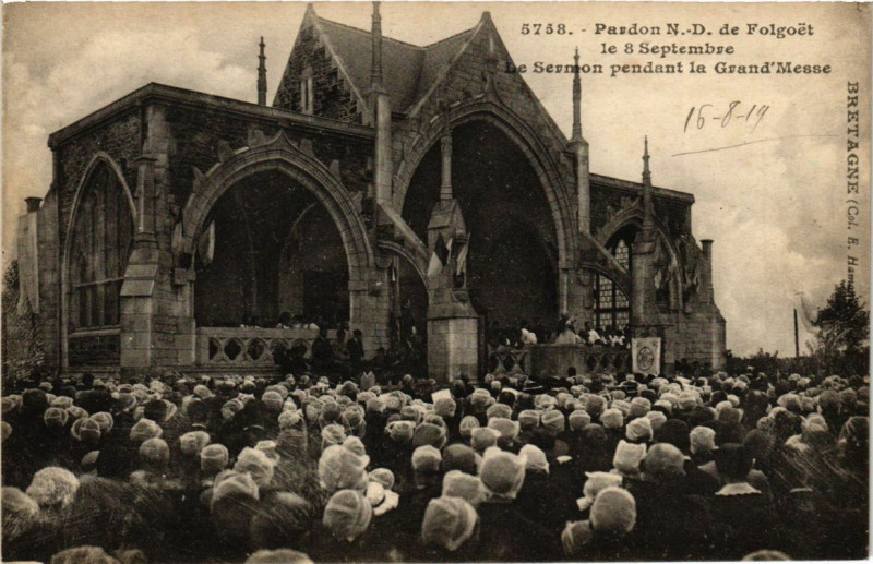 Carte postale ancienne Pardon N - D. de Folgoet le 8 Septembre