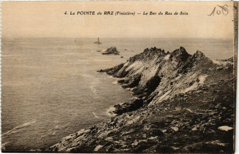 Carte postale ancienne La Pointe du Raz - Le Bec du Raz de Sein