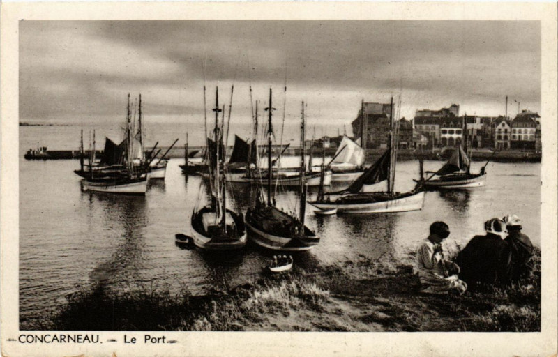 Carte postale ancienne Concarneau - Le Port à Concarneau