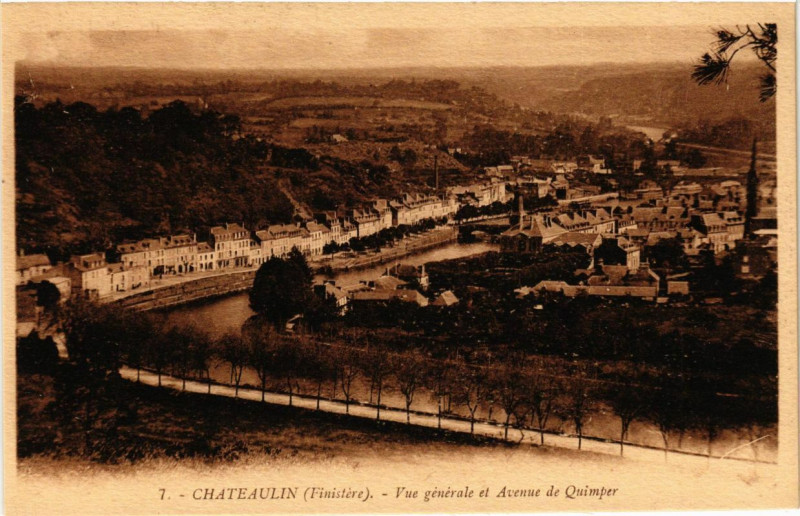 Carte postale ancienne Chateaulin - vue générale et Avenue de Quimper à Châteaulin