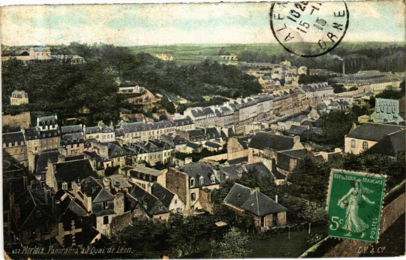 Carte postale ancienne Ed. Aqua 657 Morlaix Panorama du Quai du-Leon à Morlaix
