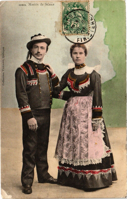 Carte postale ancienne Mariés de Scaer à Scaër