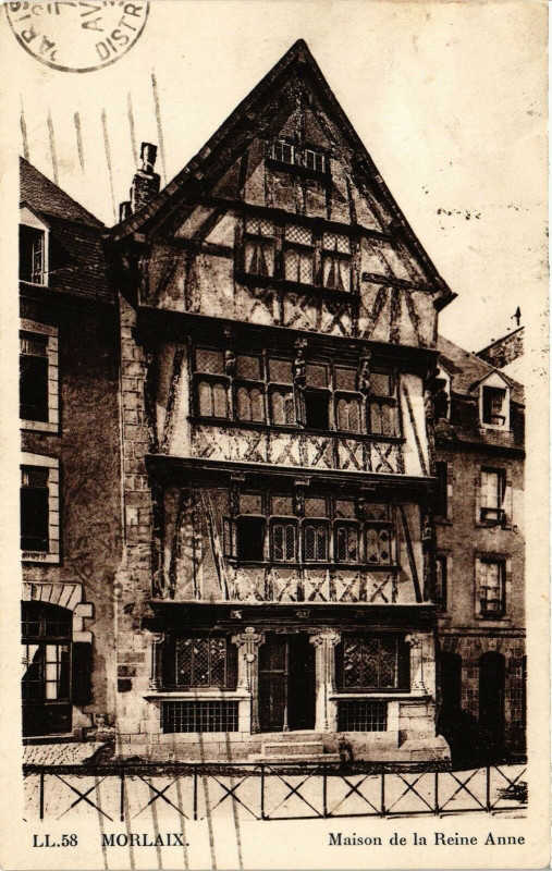 Carte postale ancienne Morlaix - Maison de la Reine Anne à Morlaix