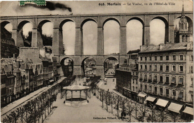 Carte postale ancienne Morlaix - Le Viaduc vu de l'Hotel-de-Ville à Morlaix