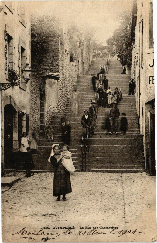 Carte postale ancienne Quimperle - Le Rue des Chemibriése à Quimperlé