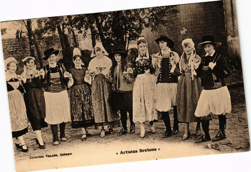 Carte postale ancienne Artisters Bretons