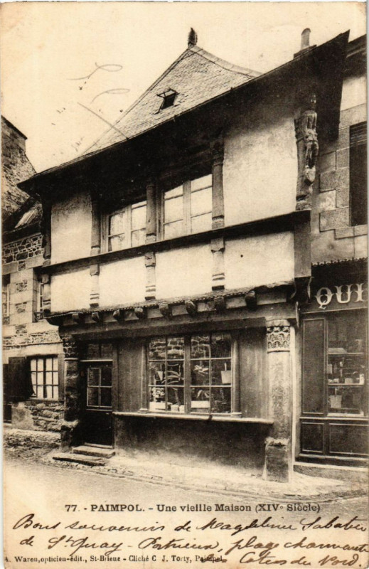 Carte postale ancienne Paimpol - Une Vieille Maison à Paimpol