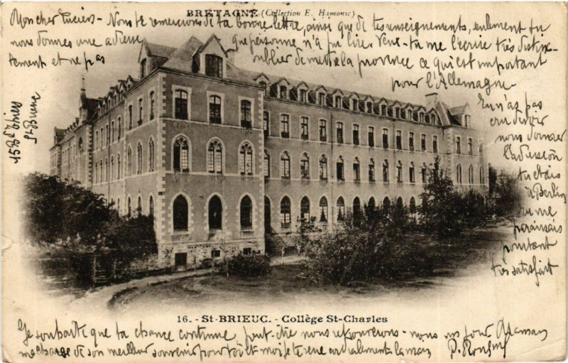 Carte postale ancienne Saint-Brieuc - College Saint-Charles à Saint-Brieuc
