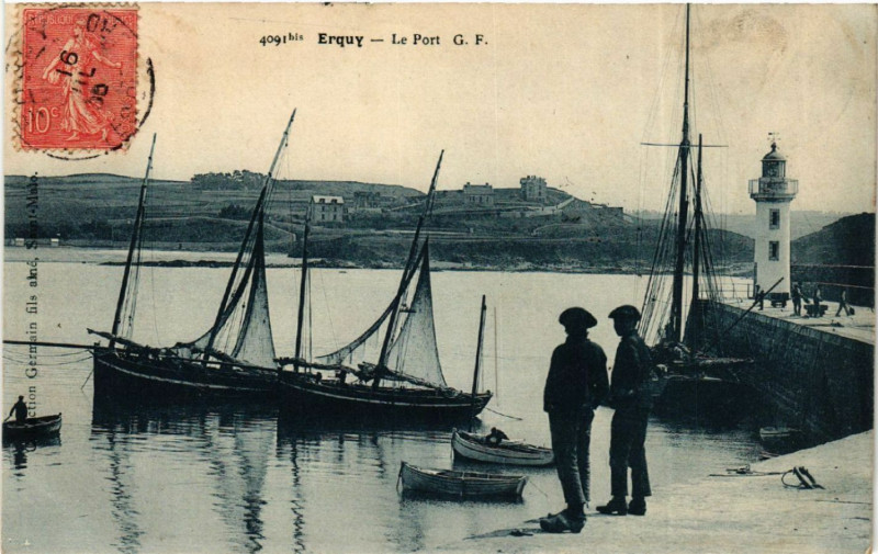 Carte postale ancienne Erquy - Le Port à Erquy