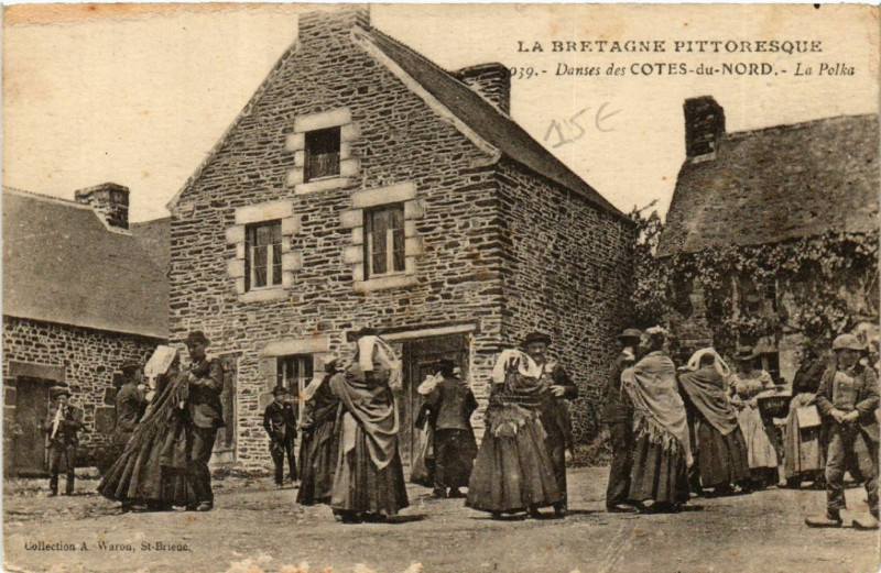 Carte postale ancienne Danses des Cotes-du-Nord - La Polka - Folklore