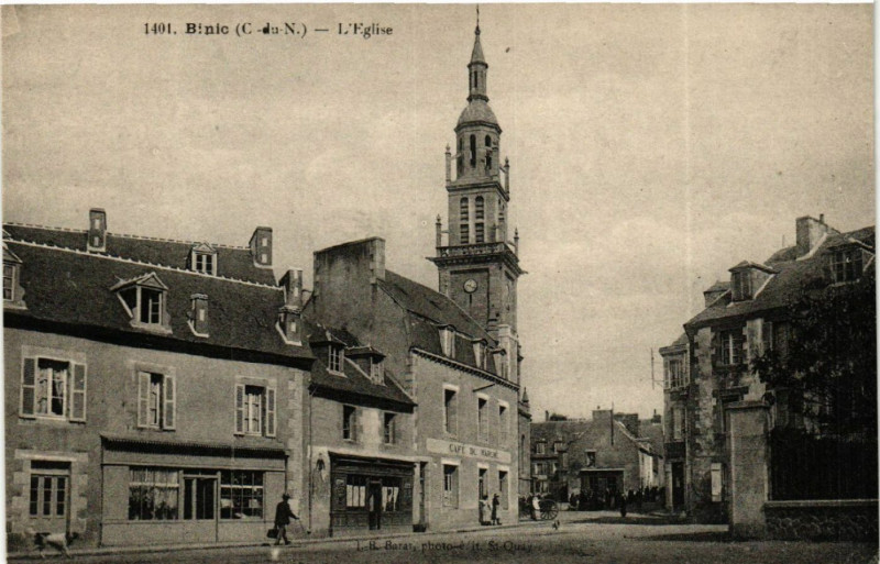 Carte postale ancienne Binic - Eglise