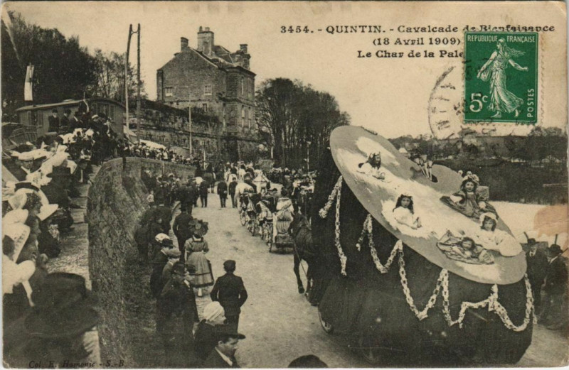 Carte postale ancienne Quintin - Le Chare de la Pale à Quintin