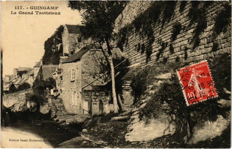 Carte postale ancienne Guingamp - Le Grand Trottrieux à Guingamp