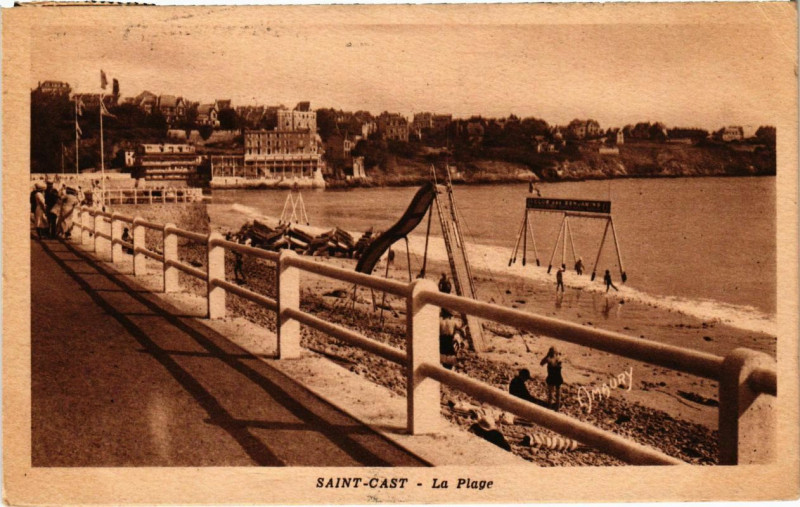 Carte postale ancienne Saint-Cast - La Plage